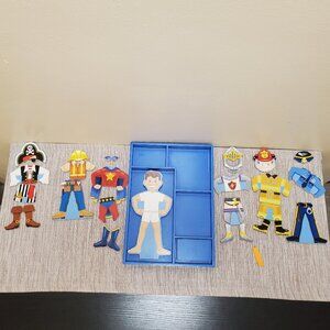 Melissa and Doug Magnetic Joey Dress Up